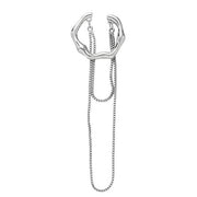 Nuovo orecchino a clip irregolare con catenella e nappa, ideale per orecchie non forate.