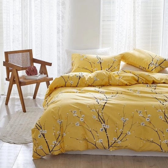 Set di lenzuola da letto 135 x 200 cm a due pezzi con disegno di fiori gialli a tema botanico, con design di fiori in rilievo, reversibile, in microfibra soffice, con chiusura a cerniera e cuscino da 80 x 80 cm.