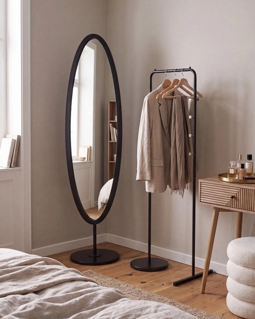 Specchio da Terra Nero con Cornice in MDF Forma Irregolare Stile Scandinavo Decorativo Louvigny