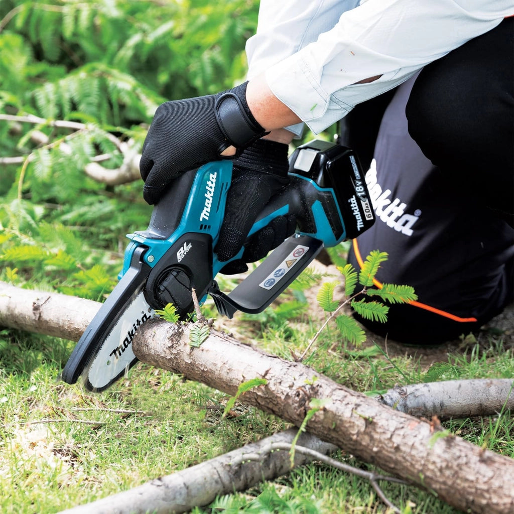 Makita DUC101Z Potatore Catena Batteria 18V 8,0 m/s 10 cm 0,325" LXT