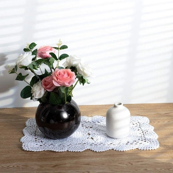 Set di 2 placemats per tavola in cotone bianco a maglia a mano quadrata con illuminazione verde