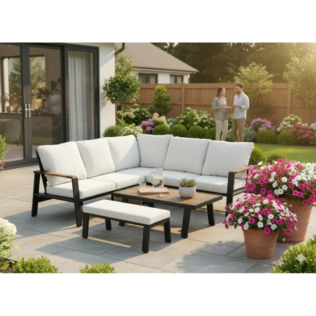 Salon da giardino angolare CALVARO 4 posti in alluminio nero con cuscini beige, panca e tavolino effetto legno