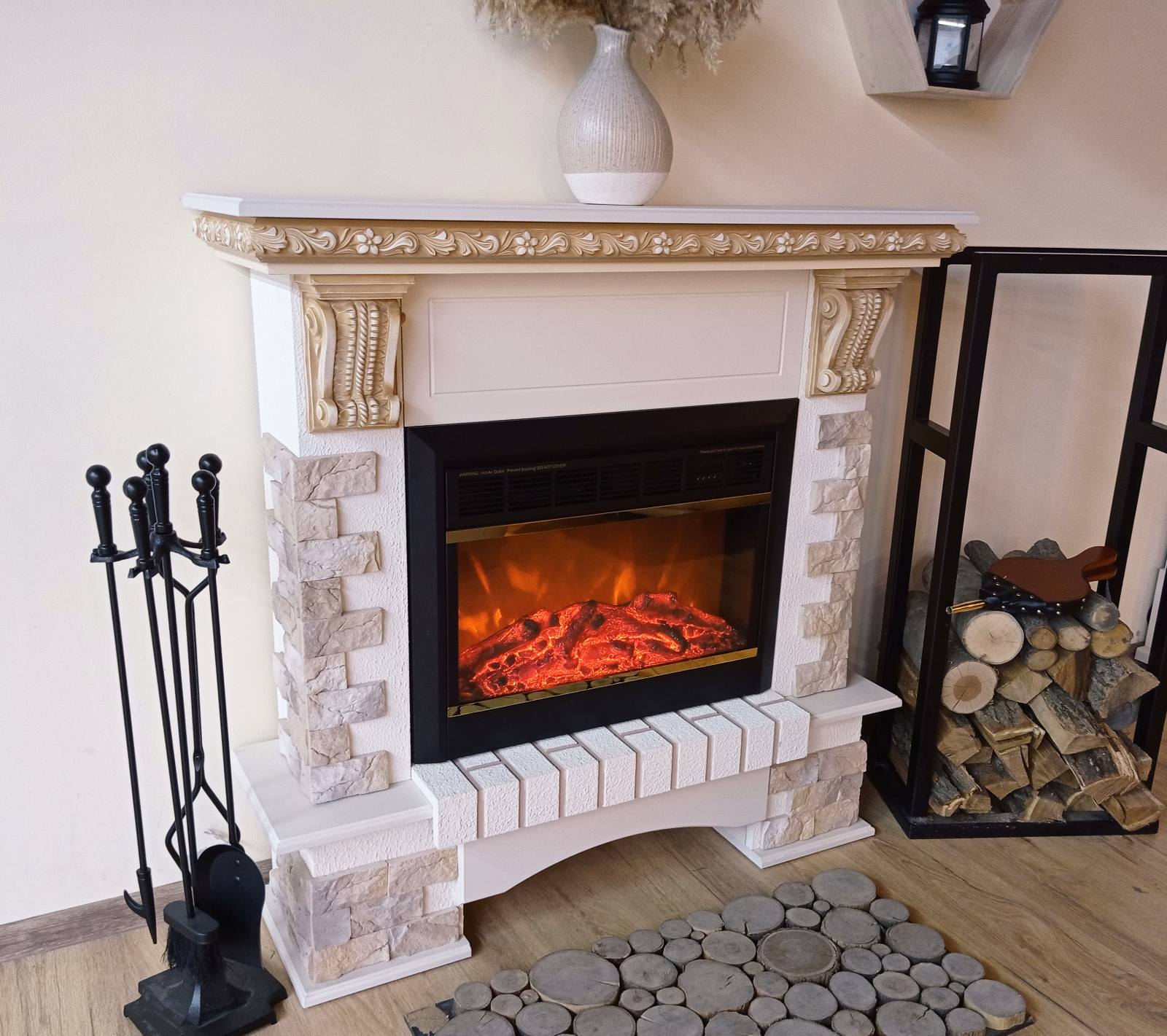 Camino Elettrico da Pavimento 109x110x33 cm Effetto Fiamma 1500W Topaz & Mars Avorio