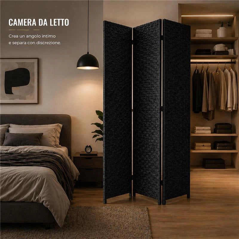 SEPARE' CON TRE PANNELLI IN PLASTICA NERO CON STRUTTURA IN LEGNO MISURE: 180X135CM