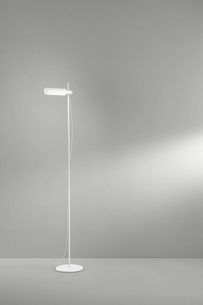 Piantana LED Moderna in Metallo Bianco Opaco, 24W, 3000K-4000K-6000K, Testina Orientabile e Regolabile, Design Minimalista ed Elegante - Perenz