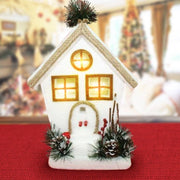 Trade Shop - Casetta Con Rametti Bacche E Pigne Con Luce A Pile 32cm Decorazioni Natalizie -