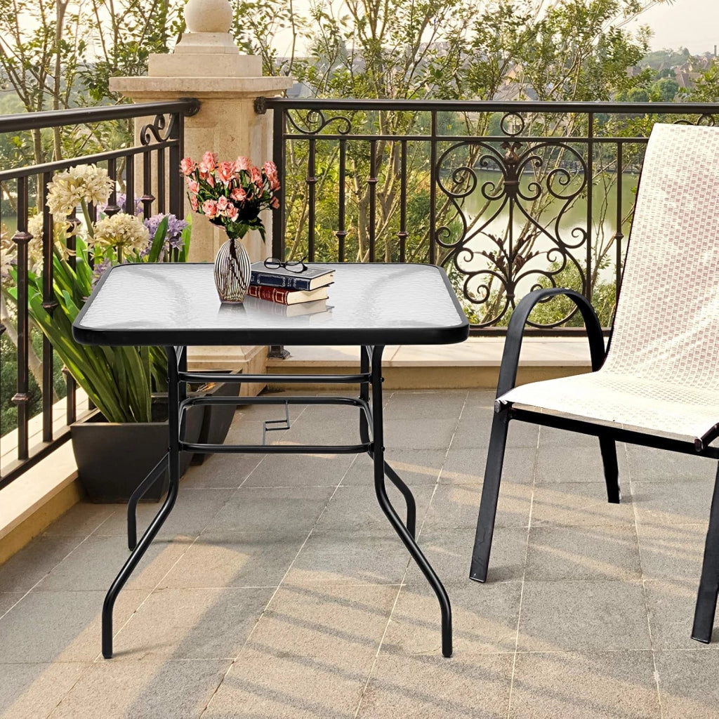 Tavolino Quadrato da Giardino con Foro per Ombrellone, Tavolo da Bistrot con Piano in Vetro e Telaio in Metallo, Tavolo da Caffé Portata fino a 80 kg, per Balcone, Terrazza, Giardino, Nero