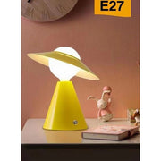 Trade Shop - Lampada Da Tavolo Decorativa Con Paralume A Cappello Orientabile Lume E27 D13 - Giallo