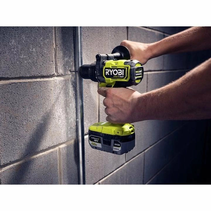 RYOBI RB1840X ONE+ Batteria 18 V 4.0 Ah con Indicatore di Carica e Tecnologia IntelliCell colore Nero