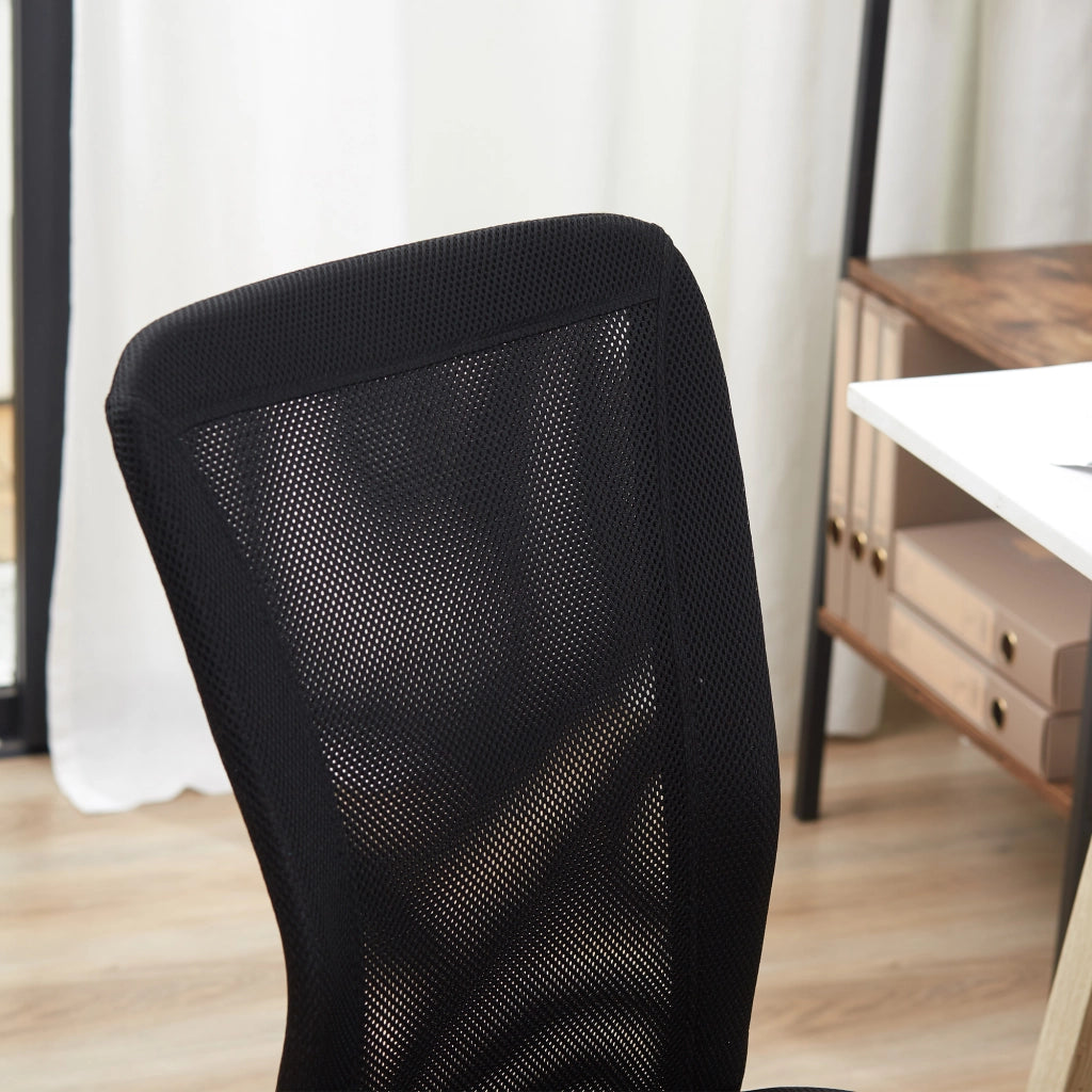 Sedia da ufficio ergonomica senza braccioli con altezza regolabile e seduta imbottita con rete in poliestere nero