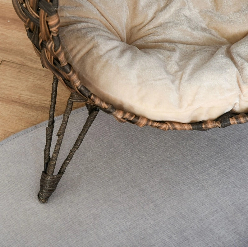 Cuccia rialzata per gatti in rattan PE con cuscino marrone