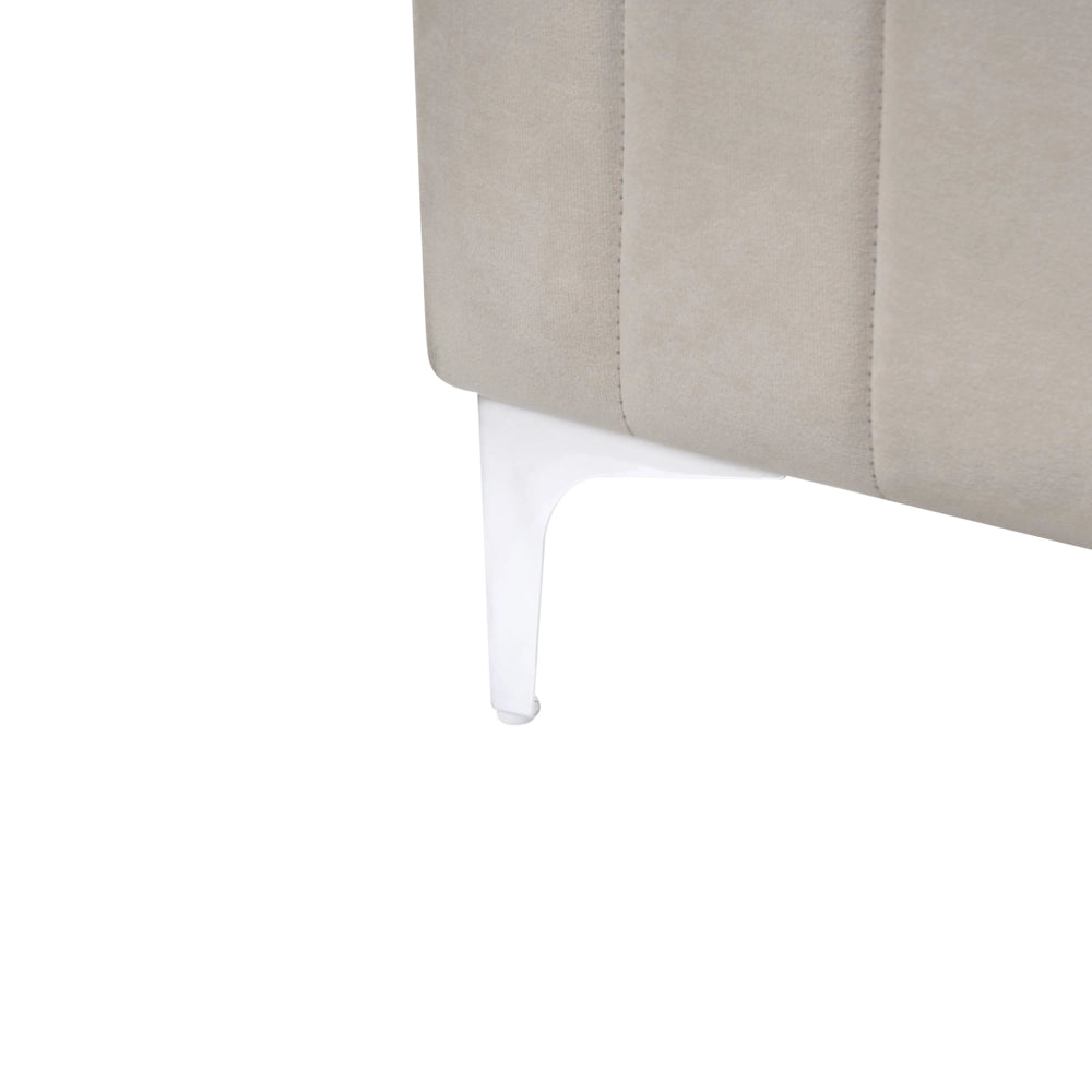Letto in velluto grigio tortora UE Matrimoniale 160 x 200 cm Testiera Imbottita con Gambe in metallo Design moderno
