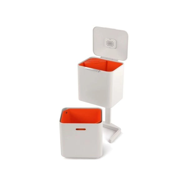 Joseph joseph totem max - pattumiera da cucina con coperchio e filtro anti-odore, bidone per raccolta differenziata, sistema di separazione con 3 scomparti, 60 litri, colore pietra - 30061