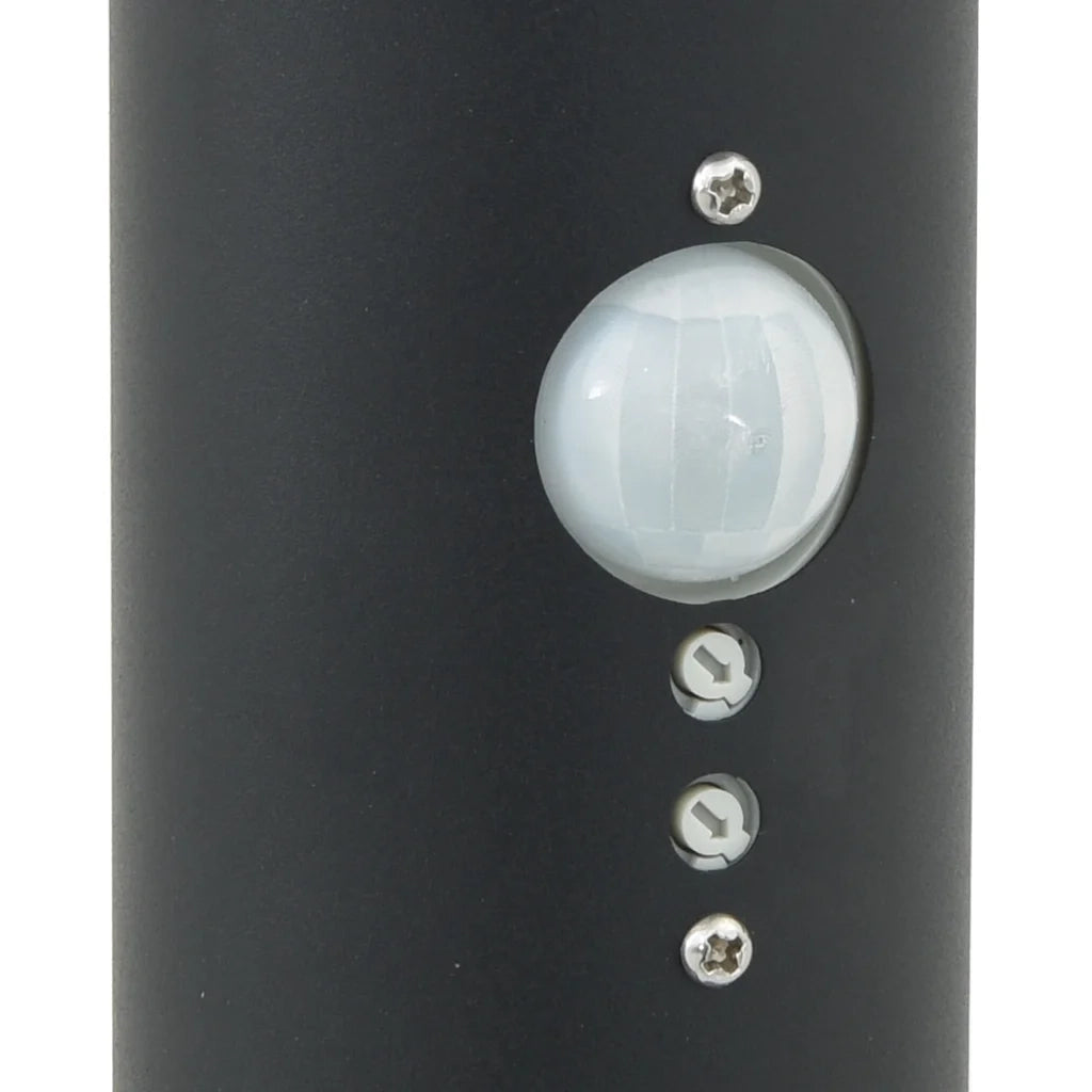 Lampada a paletto con sensore e presa 110 cm Acciaio Inox IP44 4006045