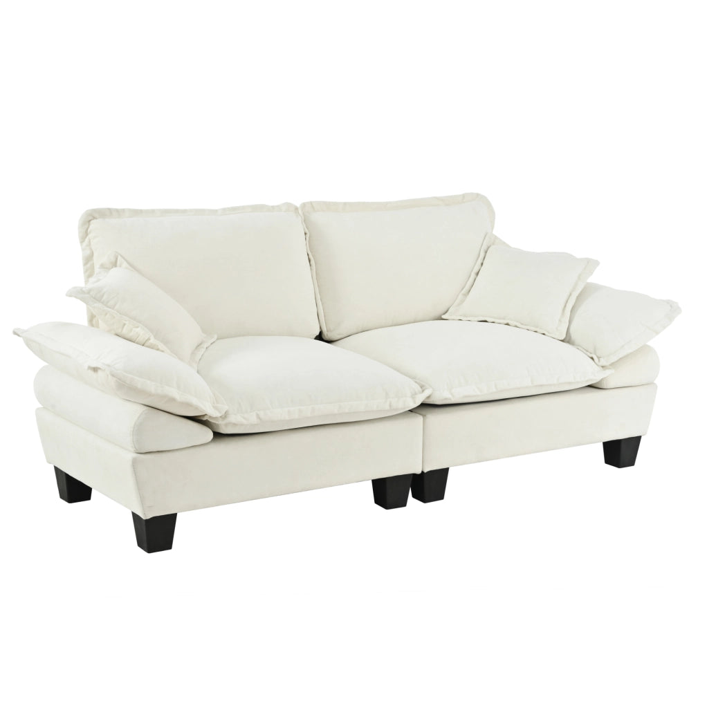 Divano 2 posti in chenille beige con braccioli curvi, design ispirato a barca a vela, ideale per spazi compatti