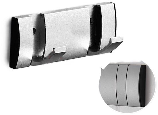 Capocassettto fissato alla parete, porta oscillante, capocassettto con grucce estensibili, grucce in alluminio spazia occupanti, gruccia per ingresso, bagno, cappello, asciugamano - 2 grucce in alluminio zinco.