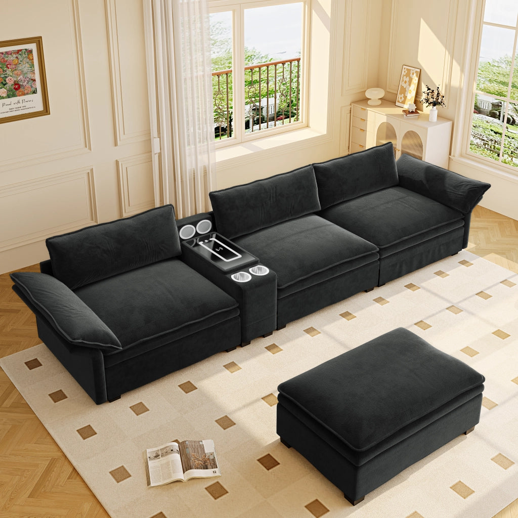 Divano modulare a L 315 cm a 4 posti con pouf; ricarica wireless; altoparlanti e luci; ciniglia; nero
