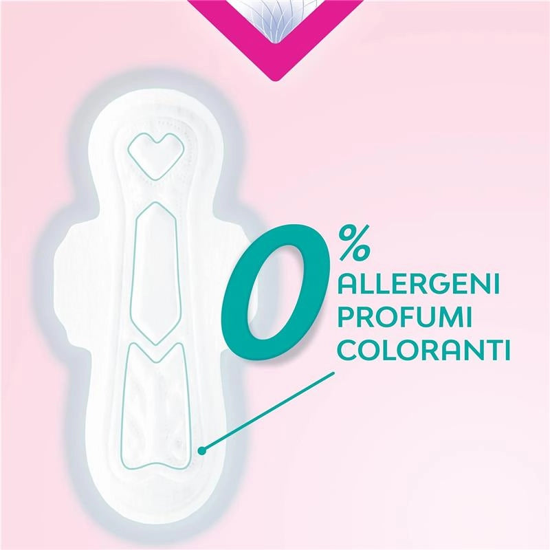 NUVENIA ASSORBENTE PURE SENSITIVE ULTRA NOTTE CON ALI SUPERFICIE DELICATA PER PELLI SENSIBILI 8 PZ