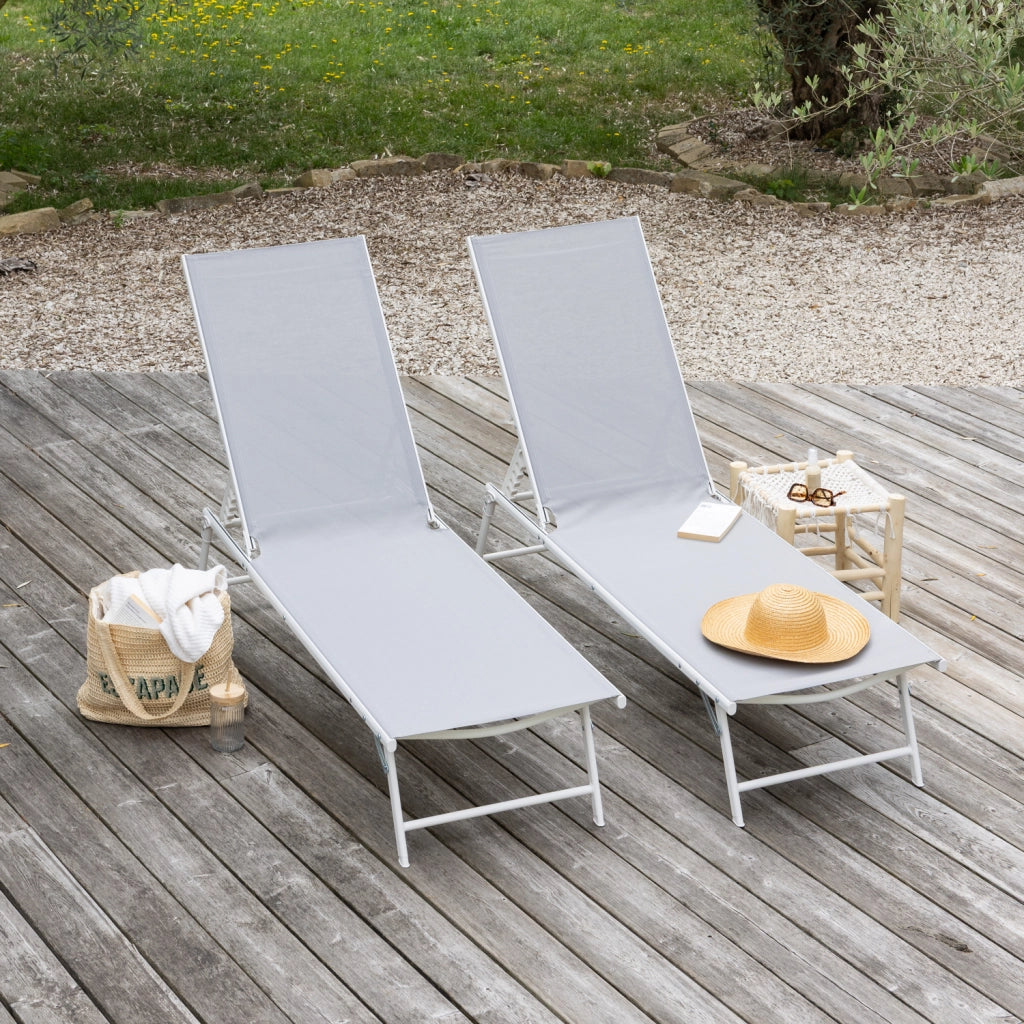 Set di 2 lettini pieghevoli SICILIA in textilene grigio - struttura bianca