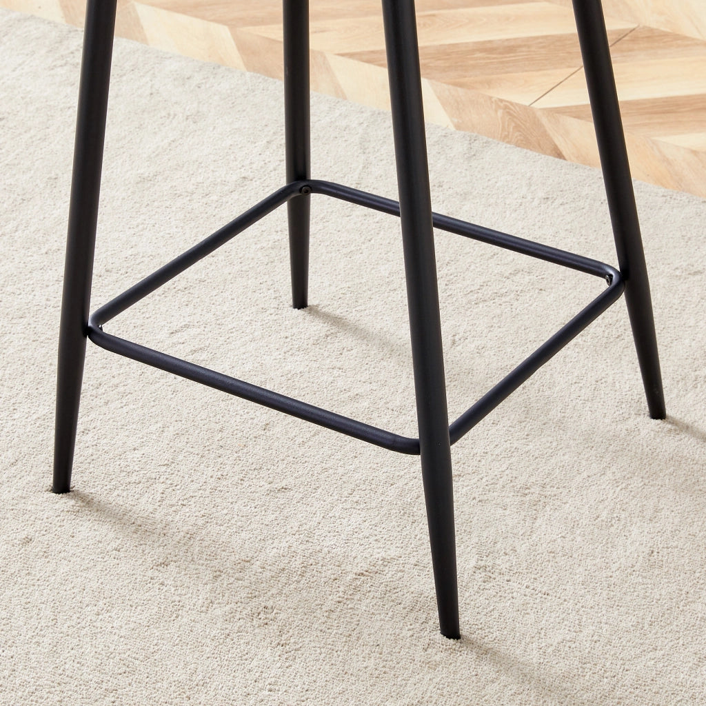 Sgabello da bar trasparente con struttura in metallo, colore nero, design moderno