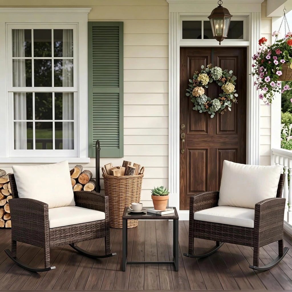 Salotto da Esterno 3 Pezzi in Rattan, Set Mobili da Giardino con 2 Poltrone a Dondolo, Tavolino da Caffè in Vetro Temperato e Comodi Cuscini con Fodera Lavabile, per Balcone, Cortile (Beige)