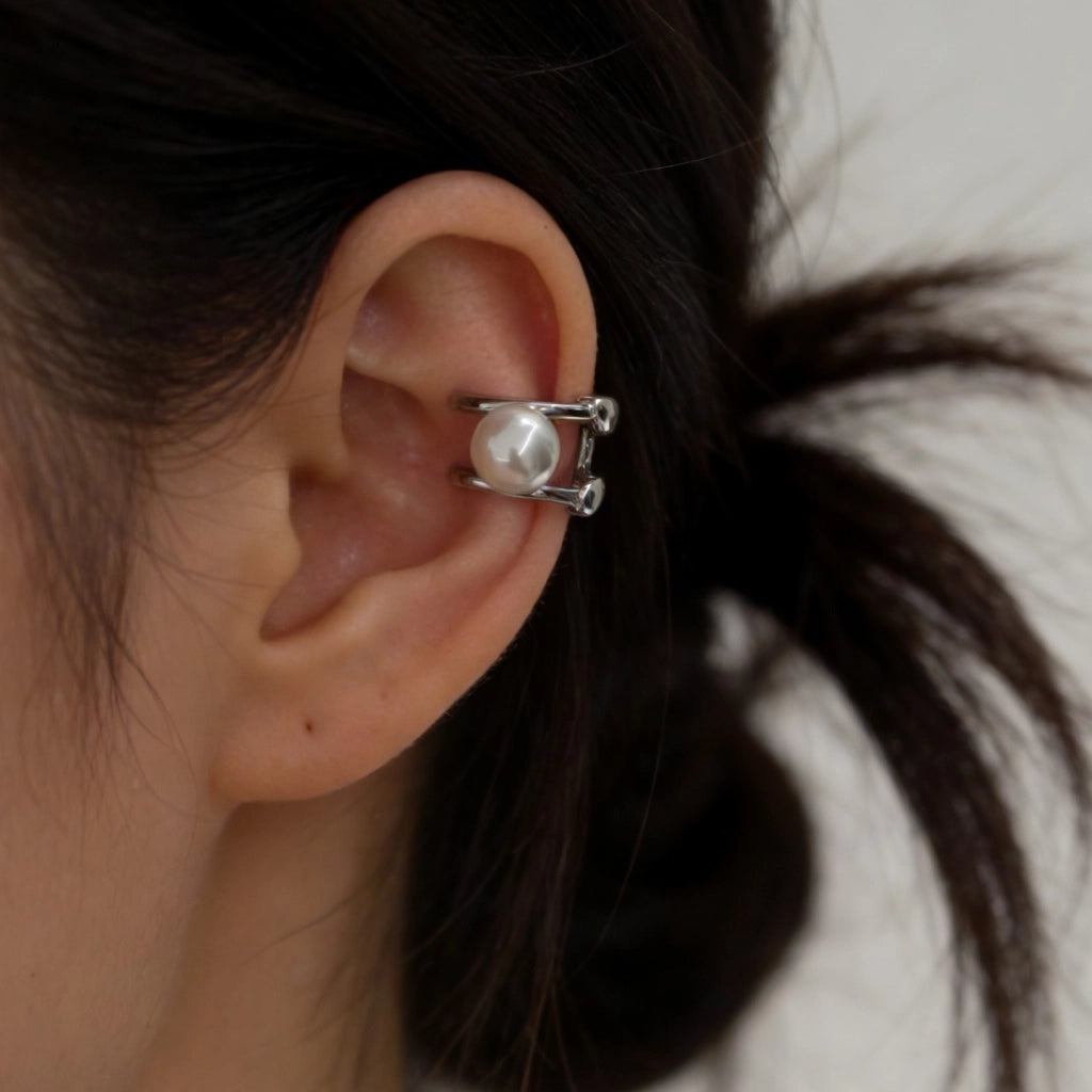 Semplici, graziosi, eleganti e versatili orecchini a clip con perle