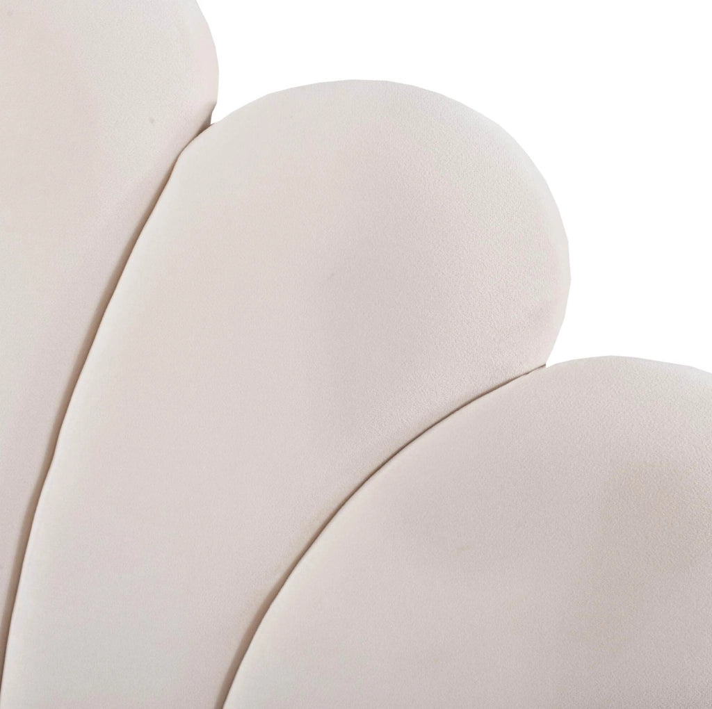 Letto matrimoniale imbottito 140x200 cm beige con vano contenitore idraulico