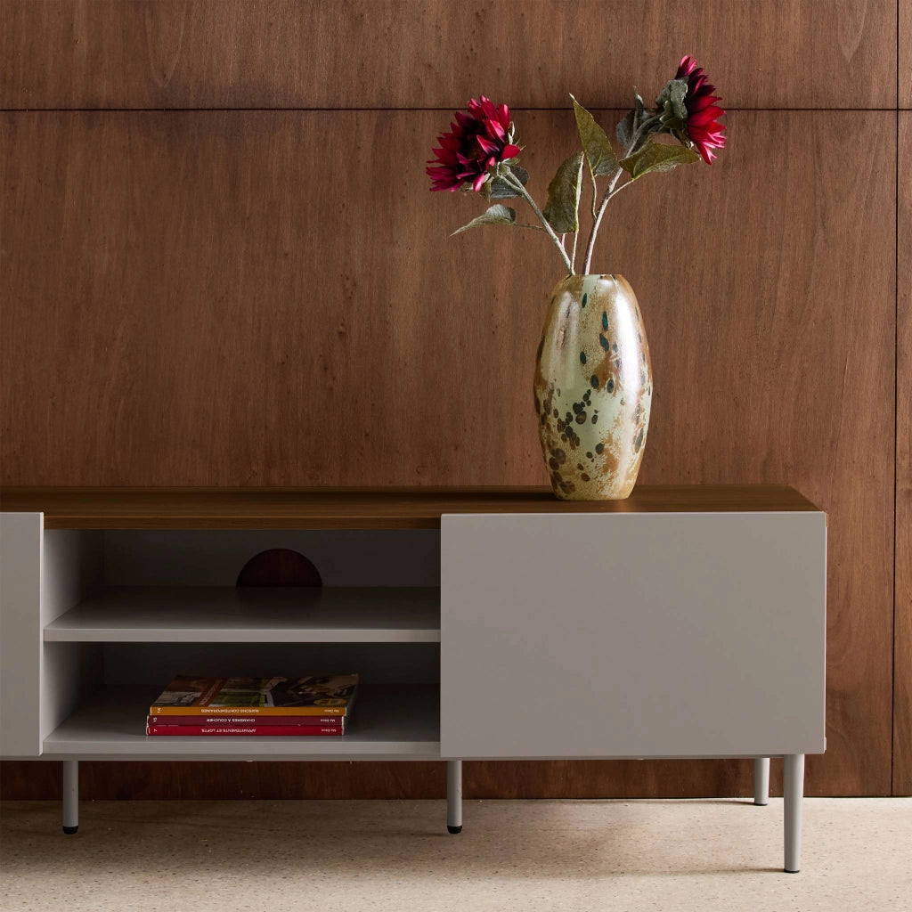 Mobile tv in metallo e decorazione in legno 2 ante, 140cm, grigio