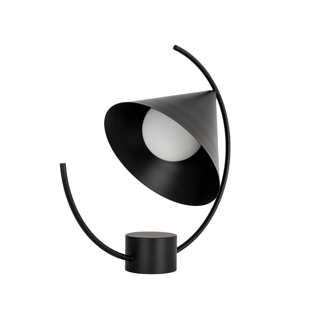 Lampada da tavolo in acciaio nero