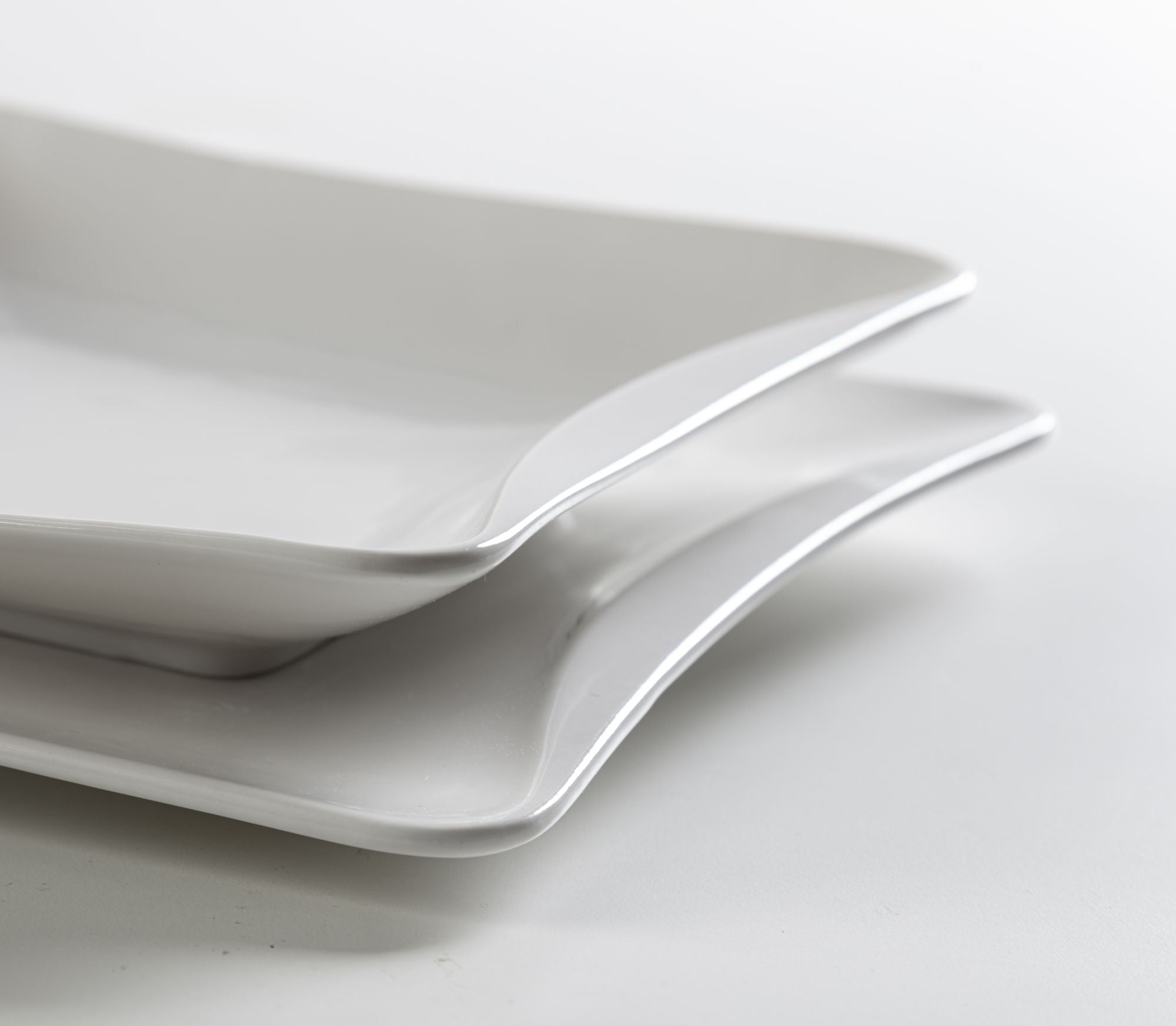 Servizio Piatti e Bowl da Tavola 16 Pezzi in Porcellana Bianca