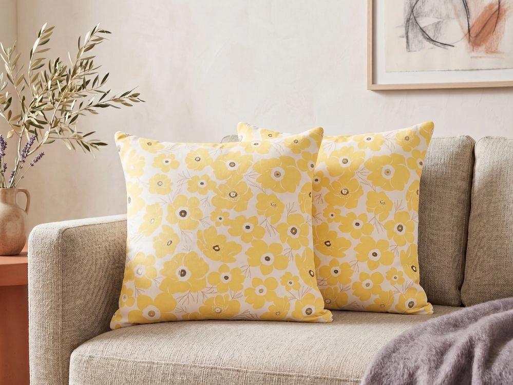 Set di 2 cuscini in cotone beige e giallo 45 x 45 cm con motivo a fiori soggiorno cameretta camera da letto