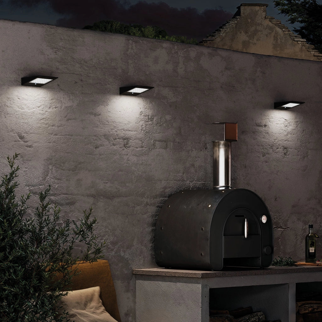 Lampada da parete Solar a led da 2,2w a batteria con fotovoltaico IP54 grigio scuro