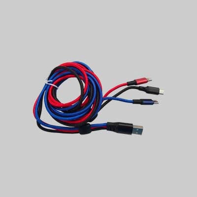 CAVO DI RICARICA PER SMARTPHONE RETINATO '3 IN 1' 120 cm- Attacco Lightning, Micro USB, Type C