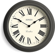 Orologio da Parete a Cassetta | Cassetta a Clessidra Classica | 30 cm | Grigio Scuro | Numeri Romani | Design Tradizionale, Ideale per la Cucina, Salotto o Camera da Letto