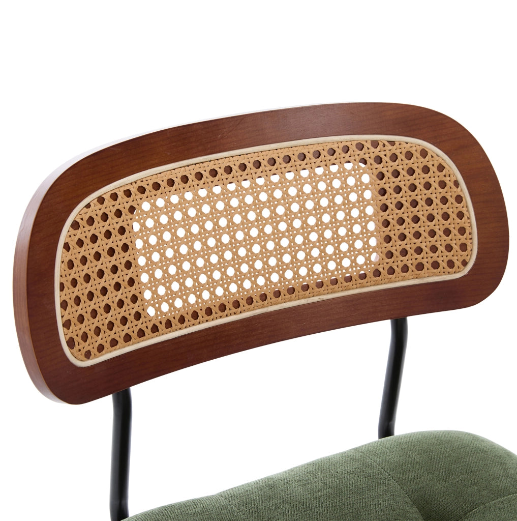Sgabello da bar girevole a 360° con schienale in rattan; chenille verde