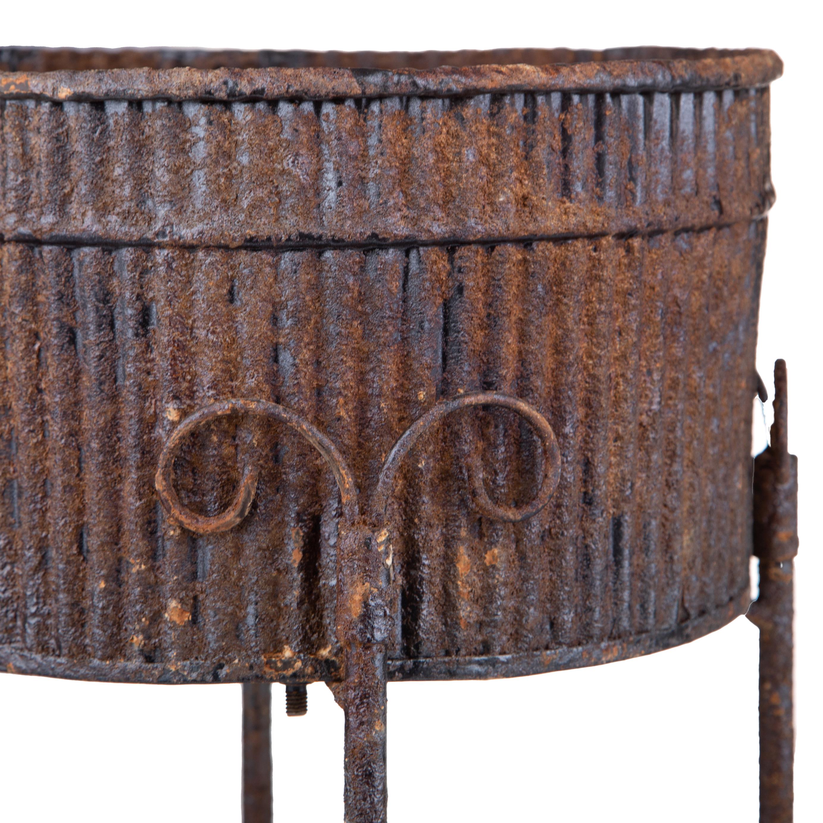 Set 2 Vasi in Ferro con Alz 31 H 69