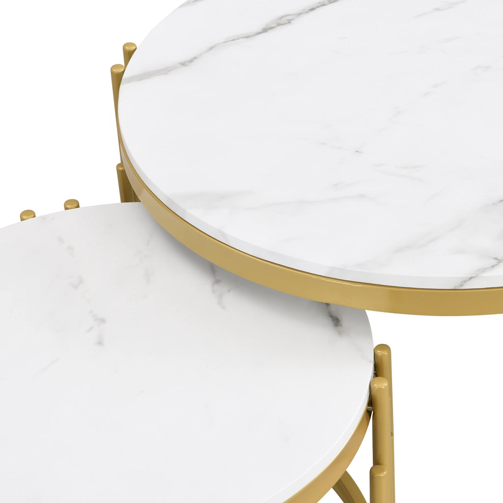 Set di tavolini da salotto 71.5x71.5x44 cm; impilabile; effetto marmo; MDF e metallo; ottone antico e bianco