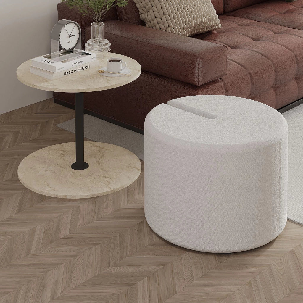 Tavolino "Vexana" con poggiapiedi in legno - 43 x 43 x 47 cm - Travertino