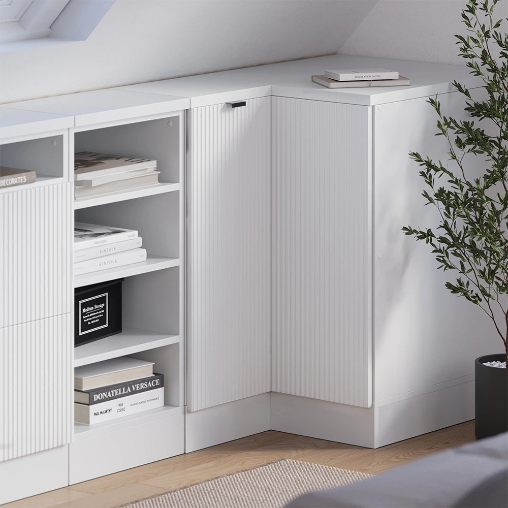 Mobile sottotetto Mobile angolare Rion Ondulazione bianca/Bianco 75.6 x 83.8 cm con 1 porta, carcassa dell’armadio profondità 60 cm Vicco