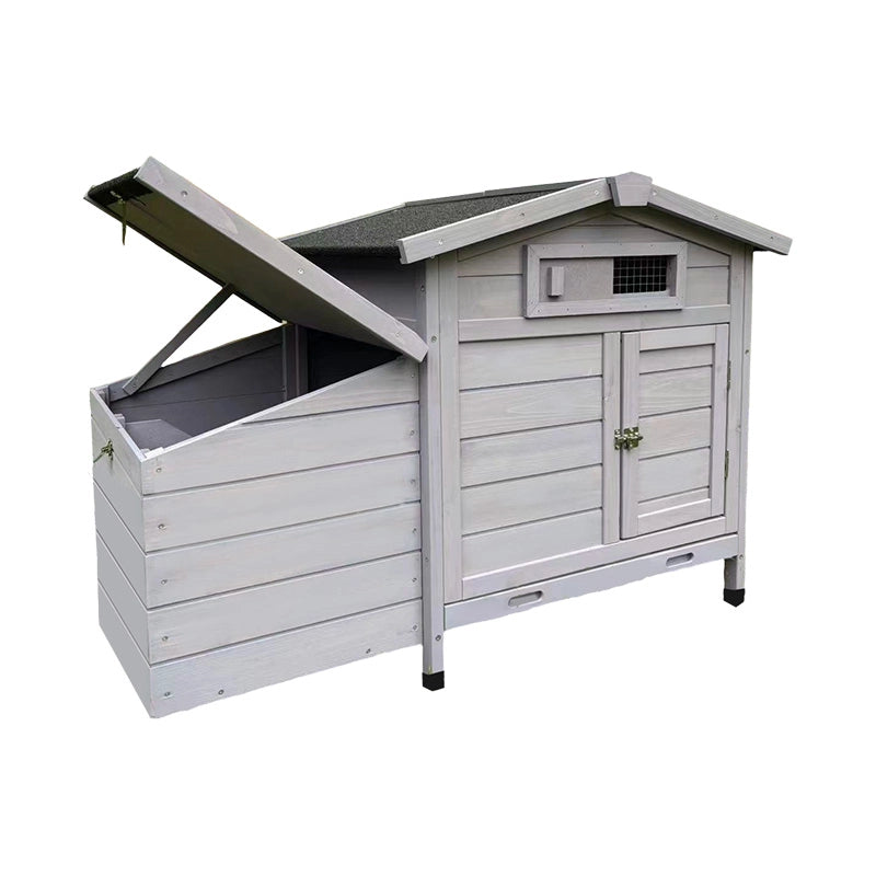 Pollaio rialzato in legno, colore grigio chiaro, con nido e accesso facilitato
