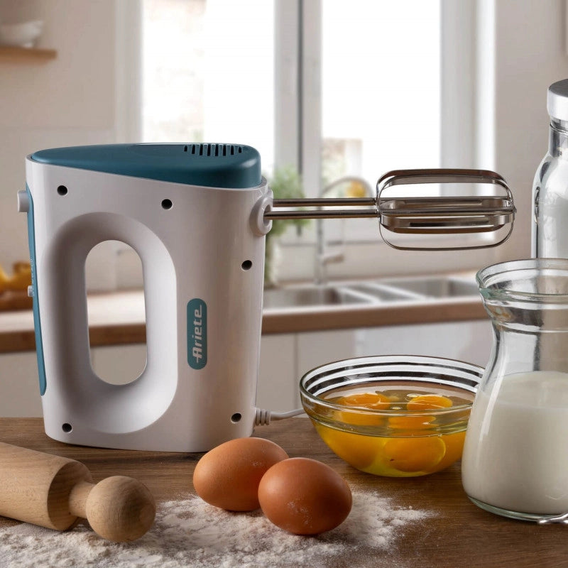 Sbattitore 450W - 5 velocità - Funzione turbo - 2 fruste - White & Aegean Teal
