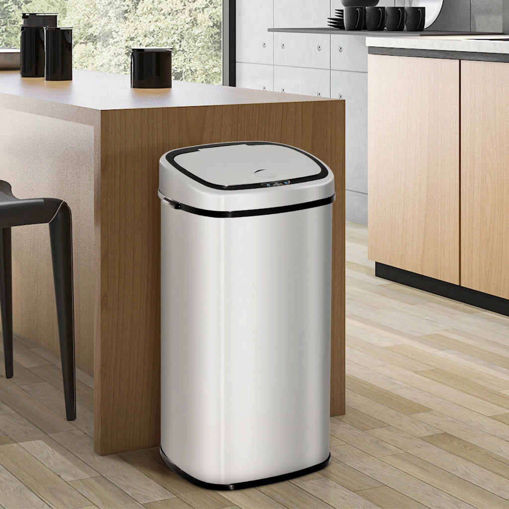 Cestino Automatico 68L con Sensore di Movimento ¨C Minimal ¨C Acciaio Inossidabile Argento