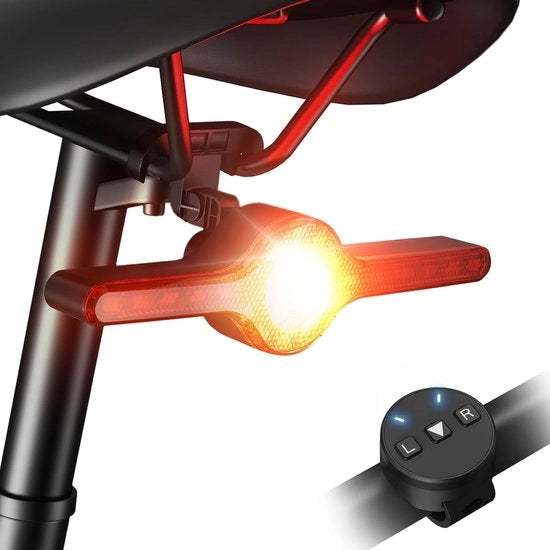 Abitazione posteriore per bicicletta 400mAh - visibilità 270° con lampeggiamento e comando a distanza - rilevamento frenata - ingresso USB-C - 7 modalità - impermeabile