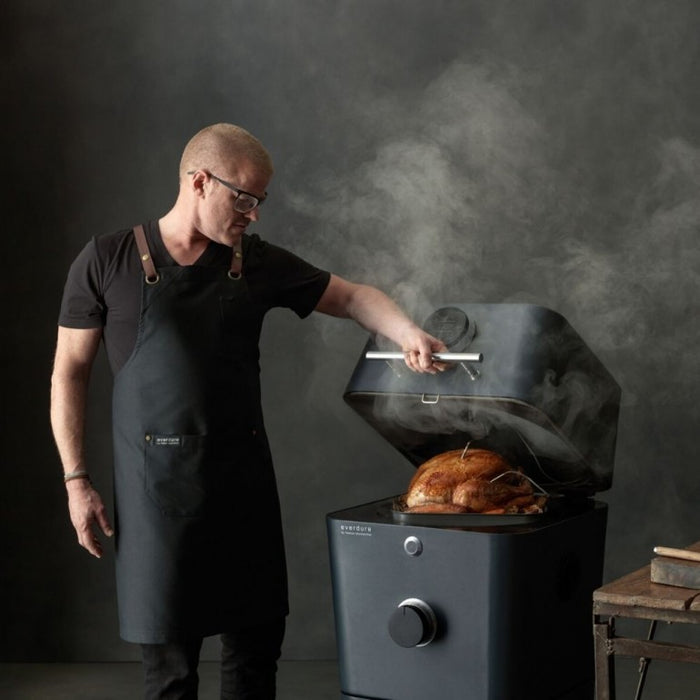 4K kamado tecnologico all-in-one di Everdure by Heston Blumenthal