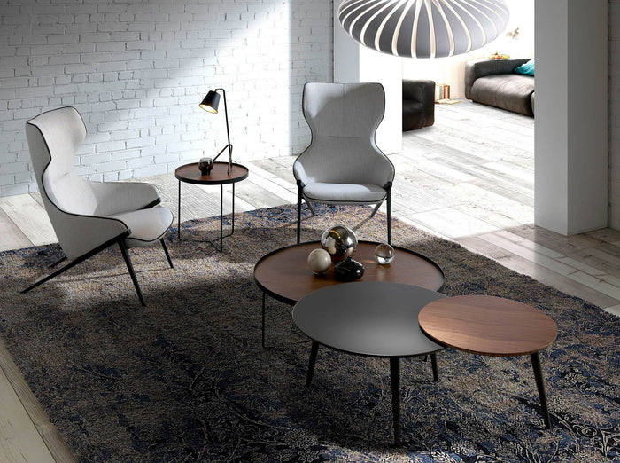 Poltrona in tessuto grigio