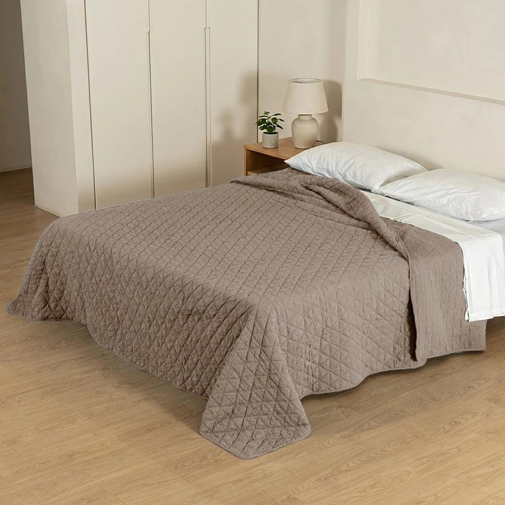 Copriletto Trapuntato Matrimoniale 250x250 cm Effetto Stropicciato, Trapunta Leggera con Imbottitura in Microfibra Anallergica 100 g/m², Copriletto Moderno per Mezza Stagione e Arredo Camera Beige