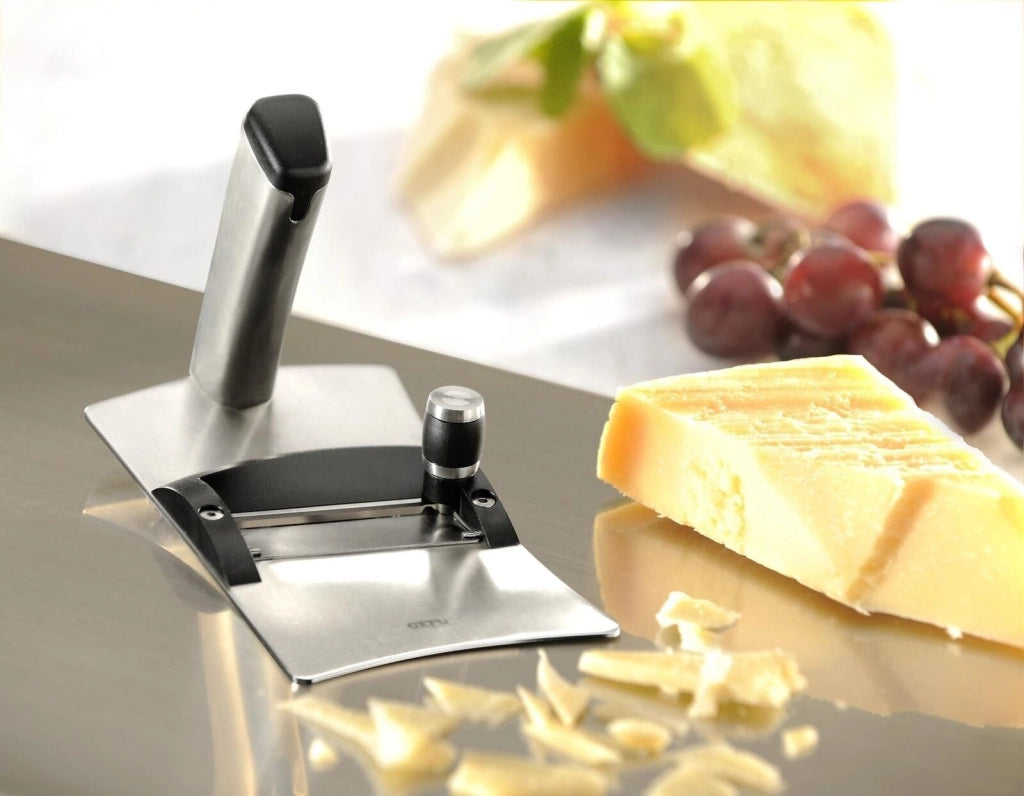 GEFU 54000 TARTUFOLO Affettatartufo Manuale Lama in Acciaio Inox Temprato Regolazione Continua Parti Lavabili in Lavastoviglie colore Nero