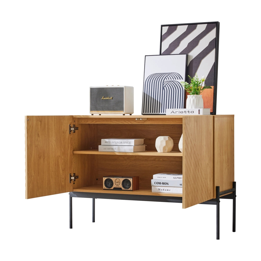 Credenza a 2 ante in effetto naturale con struttura in truciolare e ripiano regolabile