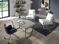 Poltrona in ecopelle bianca