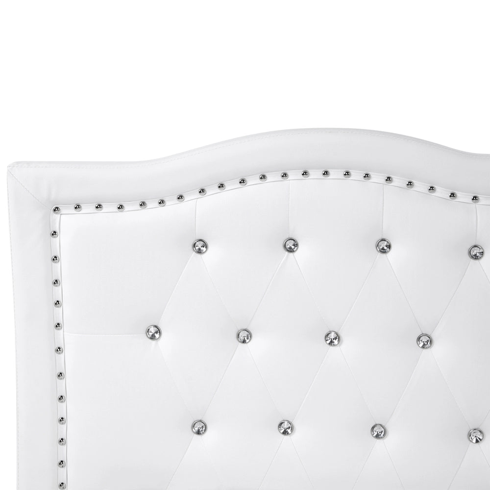 Letto 160 x 200 cm Bianco Ecopelle Struttura Imbottita con Rifinitura Chiodo Bottoni in Cristallo Poggiatesta